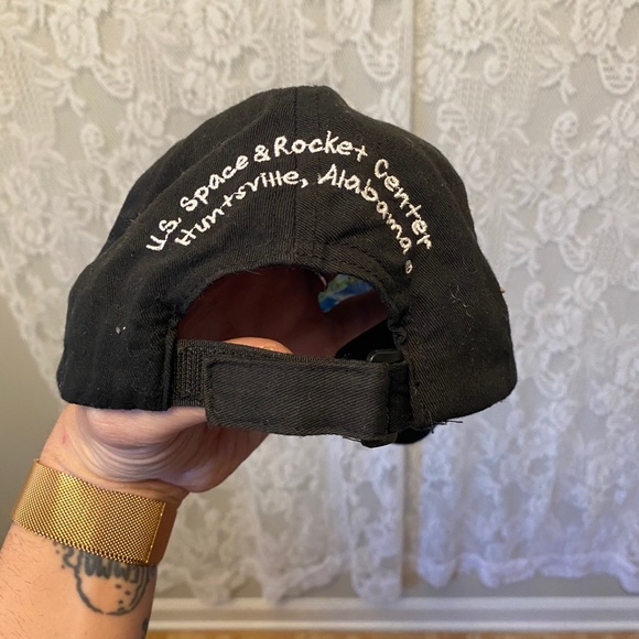 Science NASA Earth S/M Space Rocket Center Hat - Picture 2 of 4